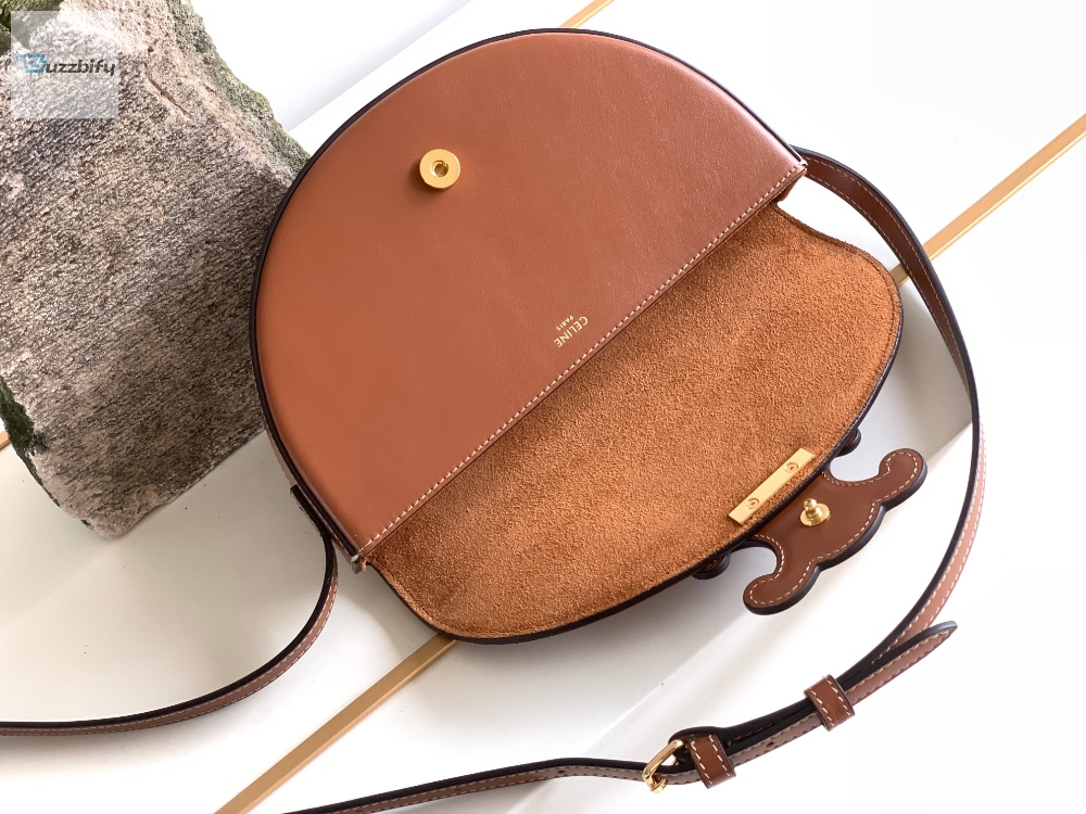 Celine Besace Cuir Triomphe Bag Brown For Women 9In23cm 111233Du3.04Lu