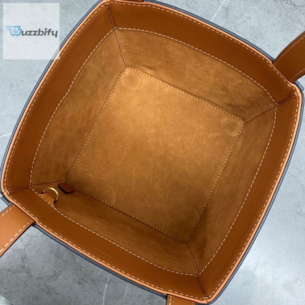 Celine Cube Bag Cuir Triomphe Square Tan For Women 6In15cm