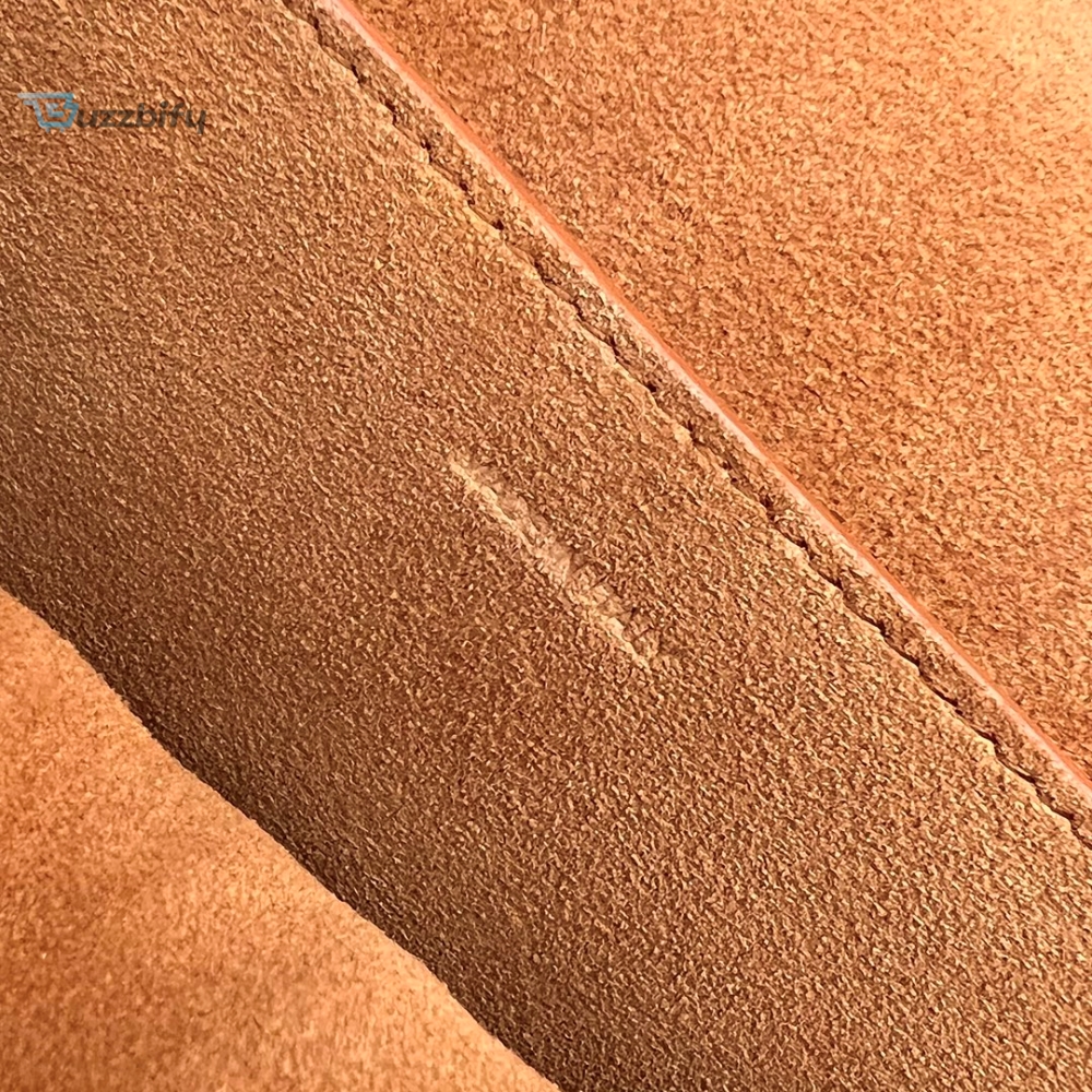 Celine Folco Cuir Triomphe Tan For Women 7In19cm 198263Du3.04Lu