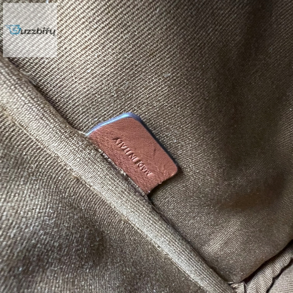 celine-mini-backpack-folco-in-triomphe-canvas-with-triomphe-heart-embroidery-brown-for-women-8in20cm-197662ef3-3