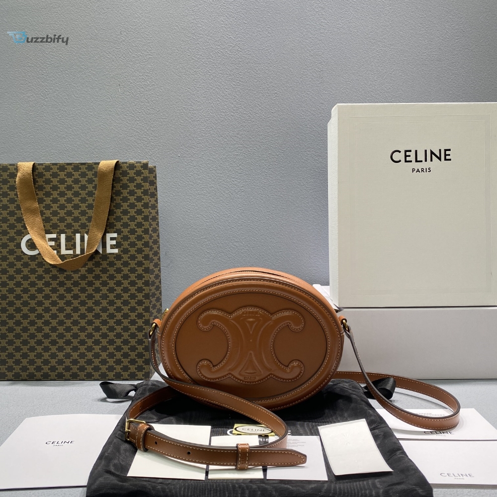 Celine Oval Bag Cuir Triomphe Brown For Women 8In20cm 198603Dxc.04Lu
