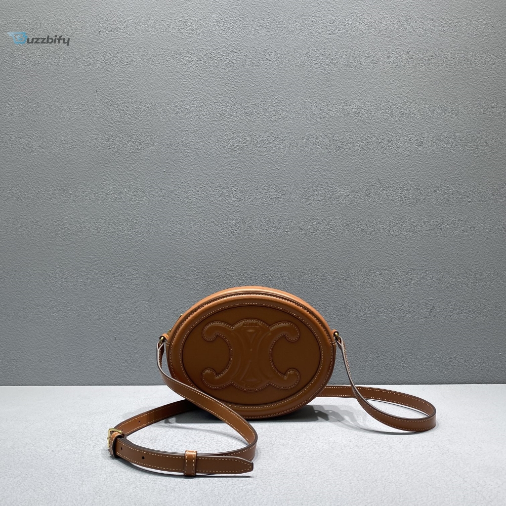 Celine Oval Bag Cuir Triomphe Brown For Women 8In20cm 198603Dxc.04Lu