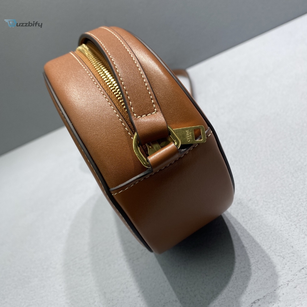 Celine Oval Bag Cuir Triomphe Brown For Women 8In20cm 198603Dxc.04Lu