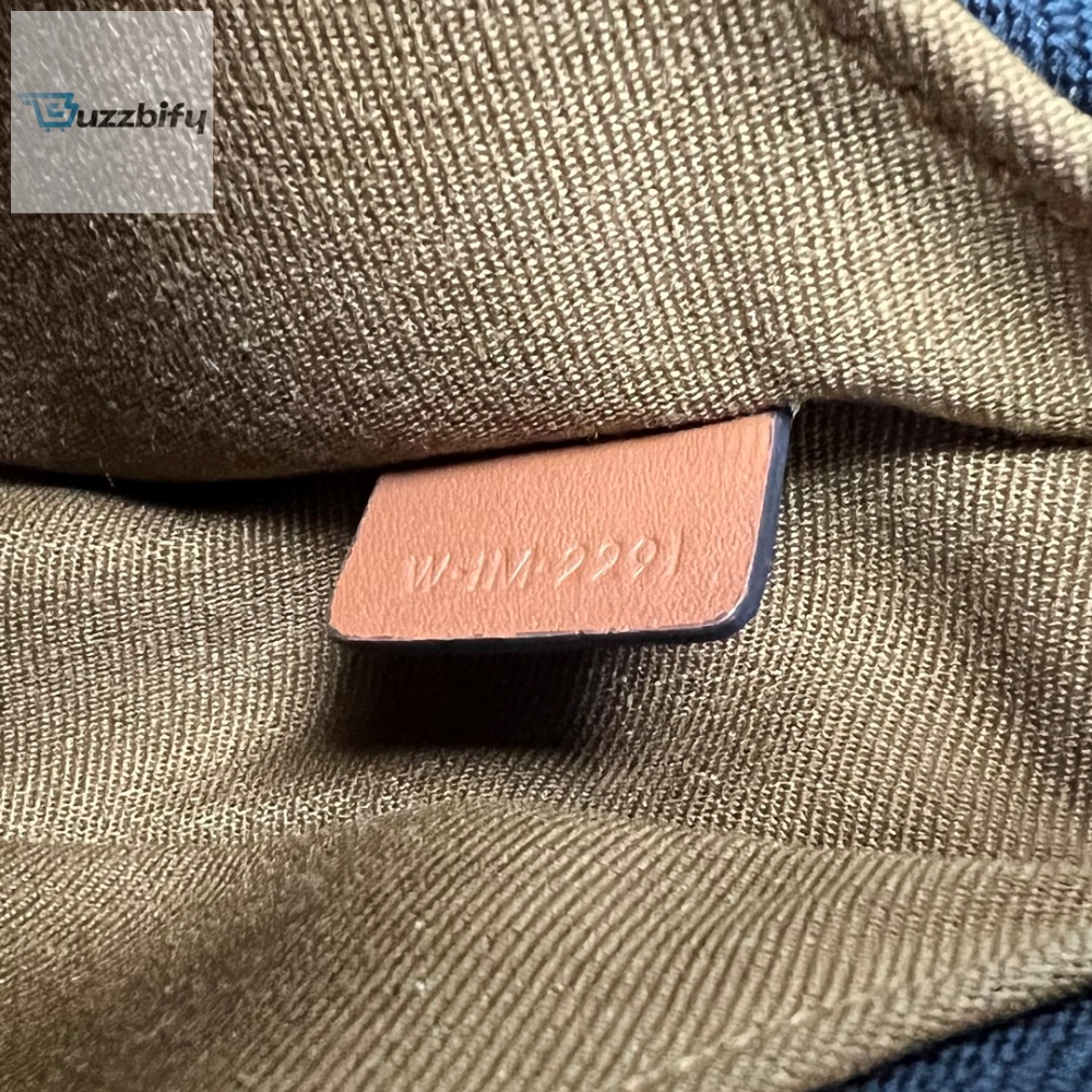 celine-triope-heart-embroidered-mini-abba-triope-canvas-brown-for-women-64in16cm-10i602eb1-5