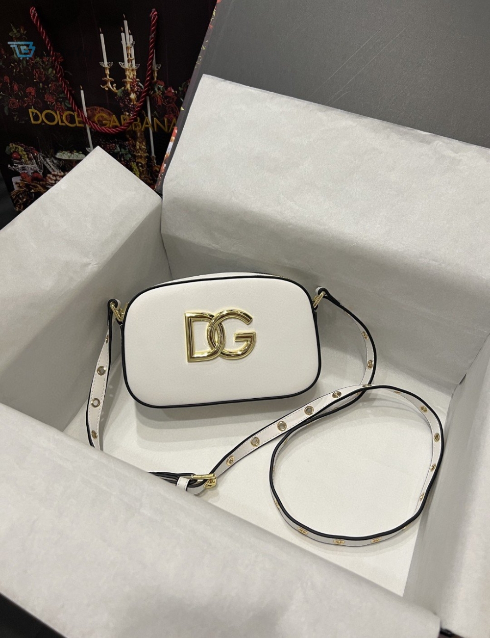 Dolce Gabbana Crossbody 3.5 Bag White For Women 7.5In19cm Dg Bb7095aw57680002