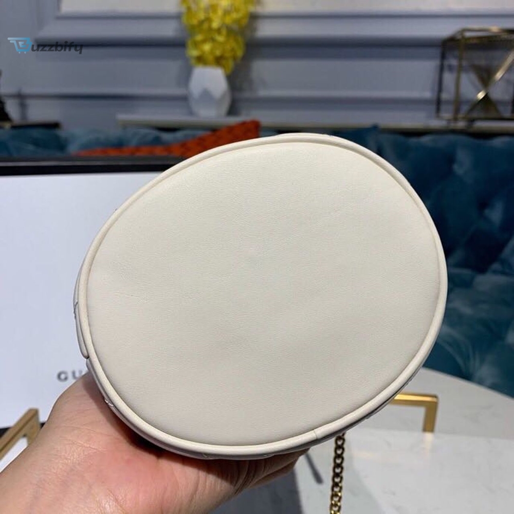 gucci-gg-marmont-mini-bucket-bag-white-matelasse-chevron-for-women-7in-7-7cm-gg-77-7-7-7-7-dtdrt-90-7-7-buzzbify-7-7