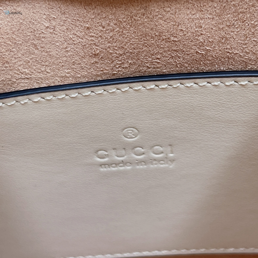 gucci-marmont-matelasse-mini-bag-white-for-women-womens-bags-7-10