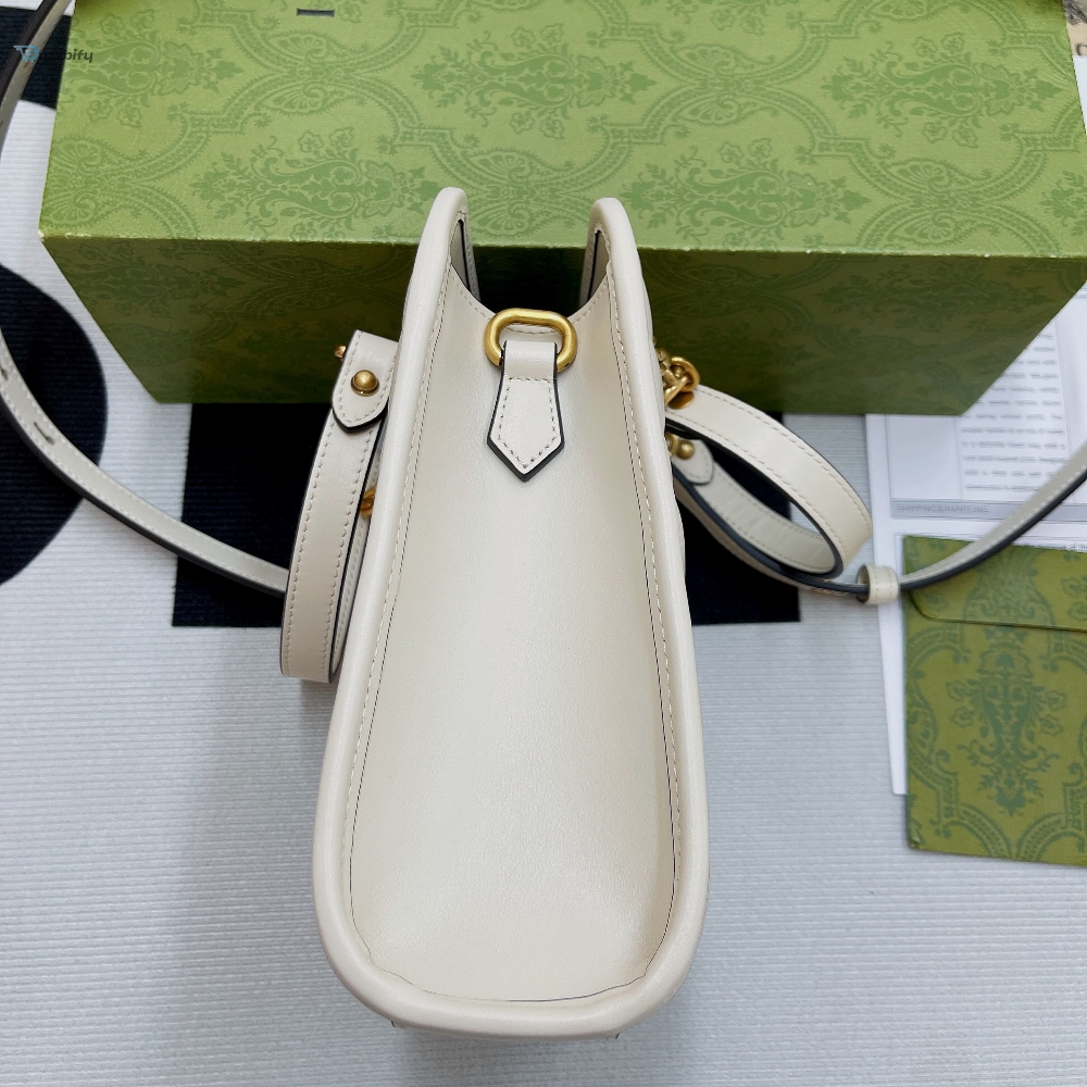 gucci-marmont-matelasse-mini-bag-white-for-women-womens-bags-7-11