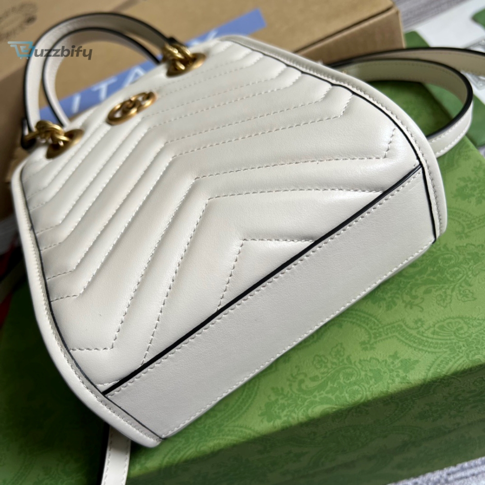 gucci-marmont-matelasse-mini-bag-white-for-women-womens-bags-7-5